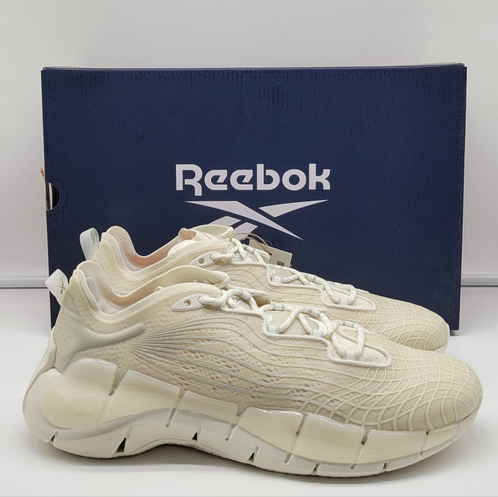 NEW Reebok Zigzag Size 9 Men's = 10.5 Women's